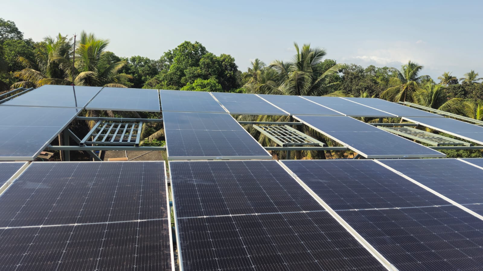 High-Efficiency Solar Array